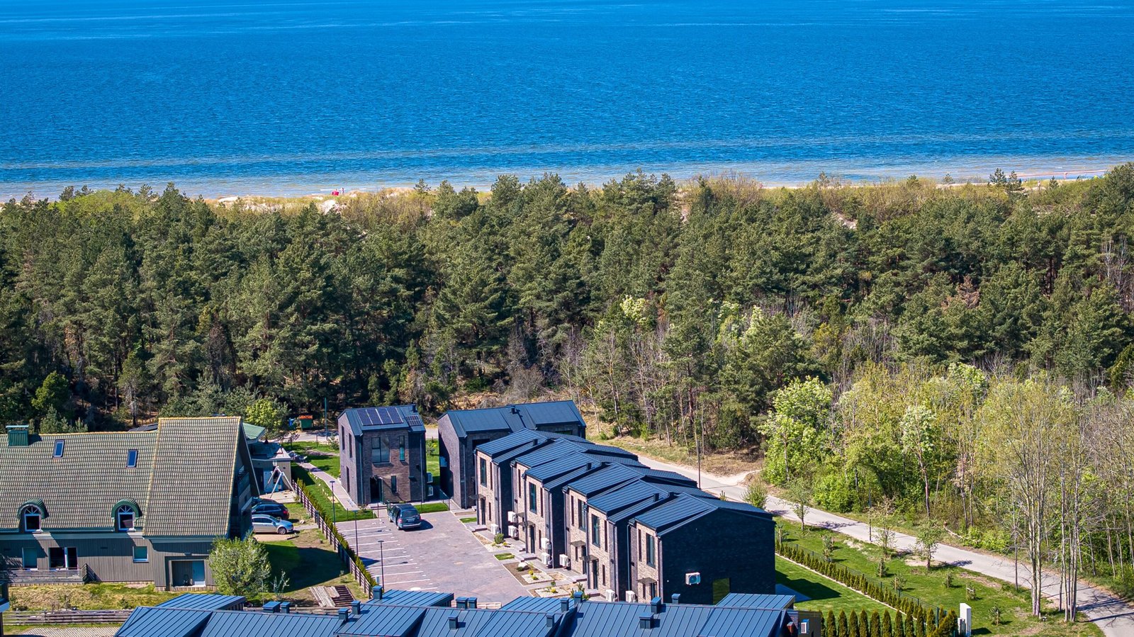 DJI_20230511121854_0177_D-min-1