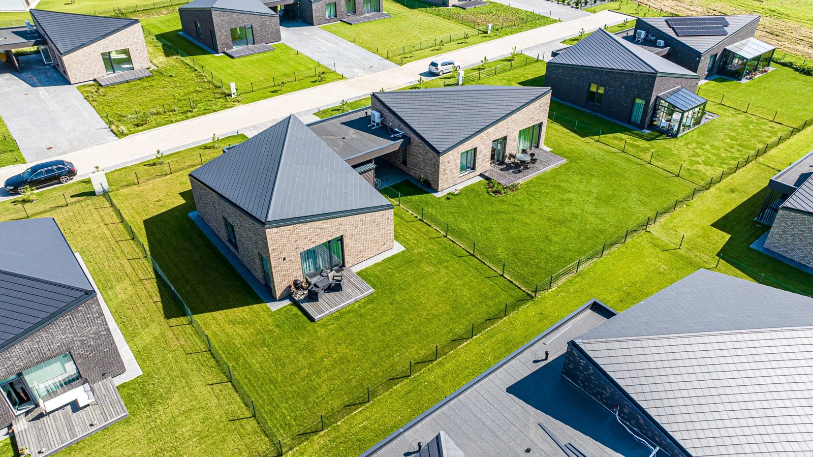 DJI_20230905133543_0023_D-min